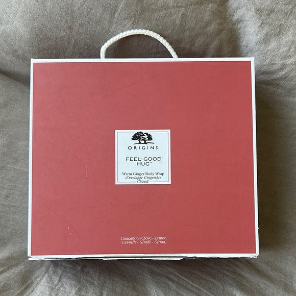 Origins Warm Ginger Body Wrap in Red Packaging - Picture 1 of 7